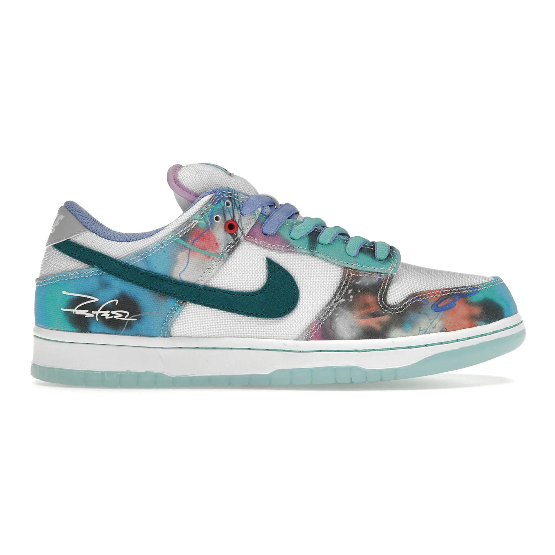 Nike SB Dunk Low Futura Laboratories Bleached Aqua