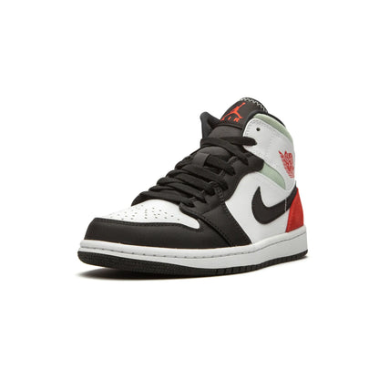 Jordan 1 Mid SE Red Black Toe