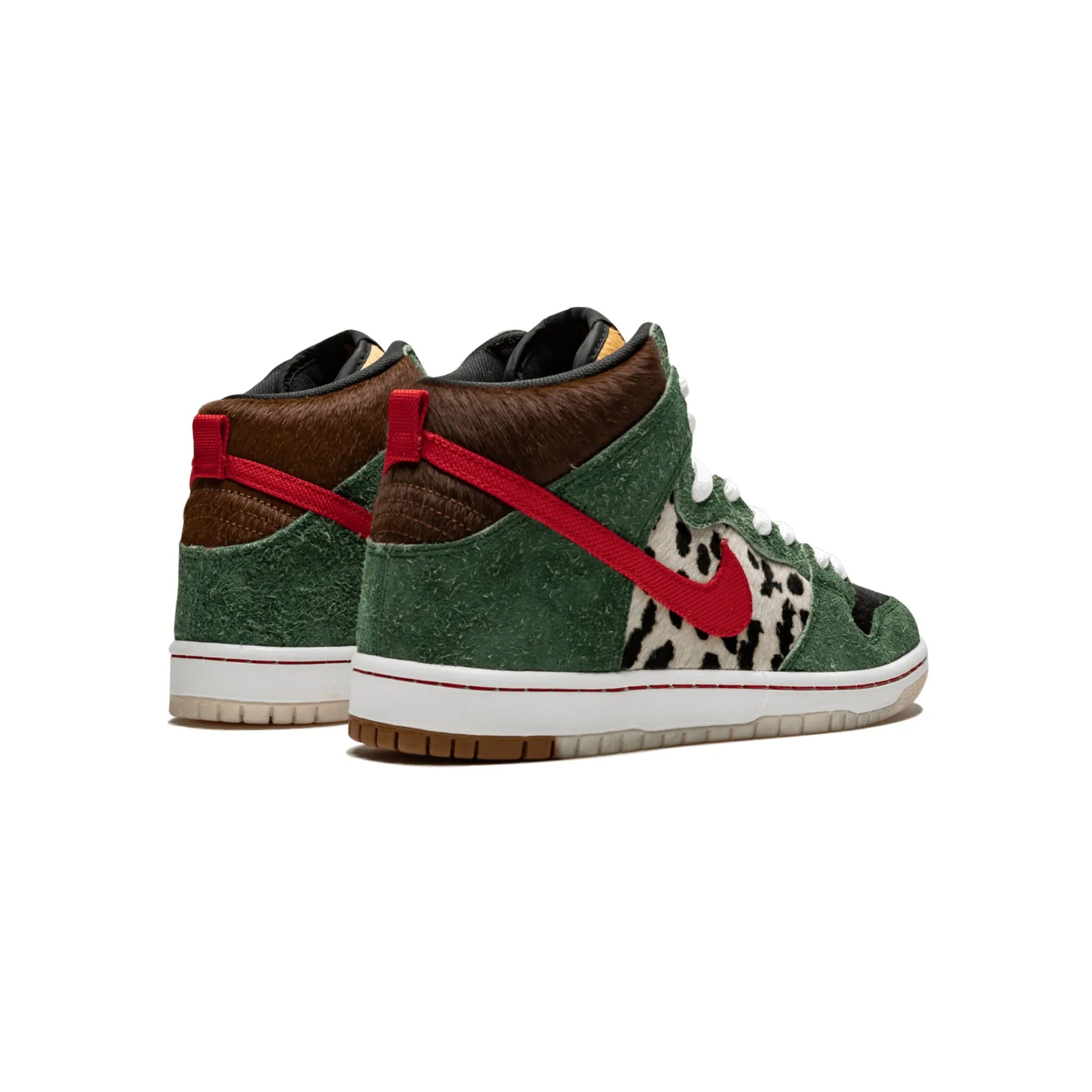 Nike SB Dunk High Dog Walker