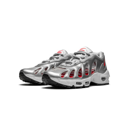 Nike Air Max 96 Supreme Silver Bullet