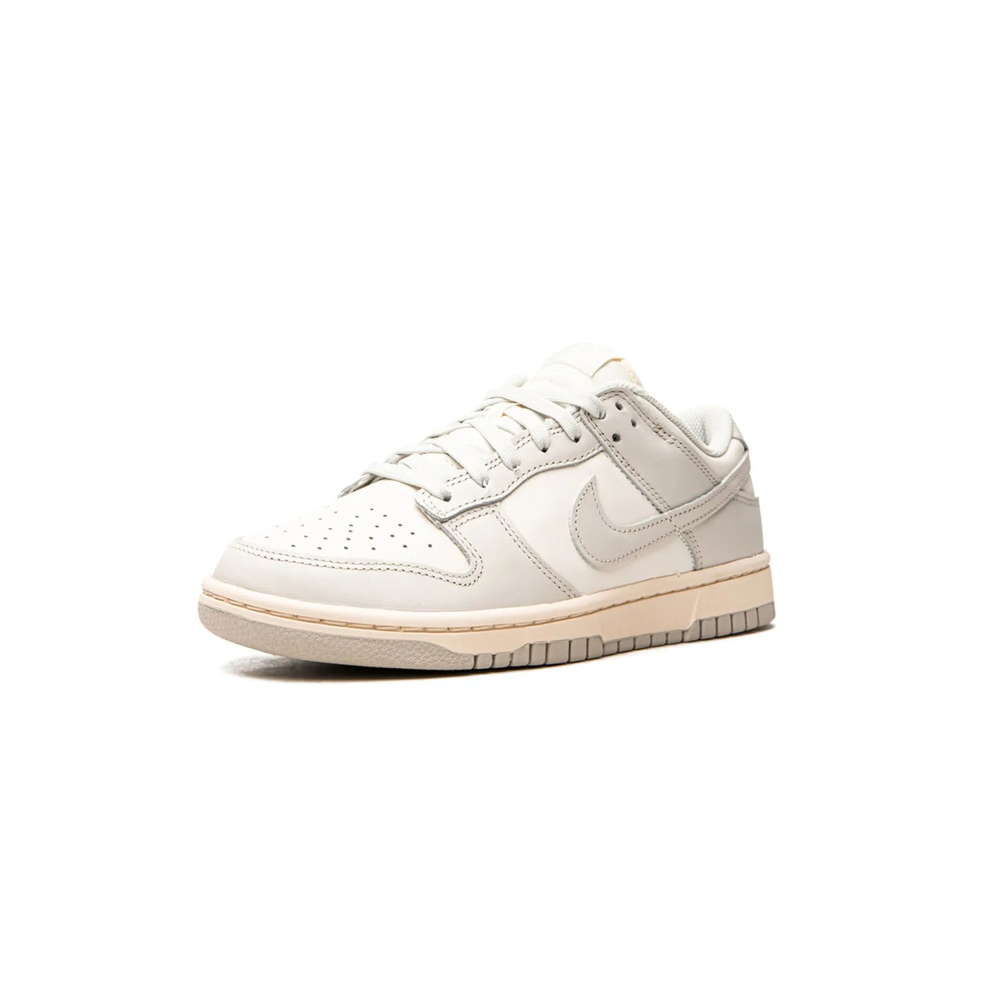 Nike Dunk Low Sail Light Bone (Women's)