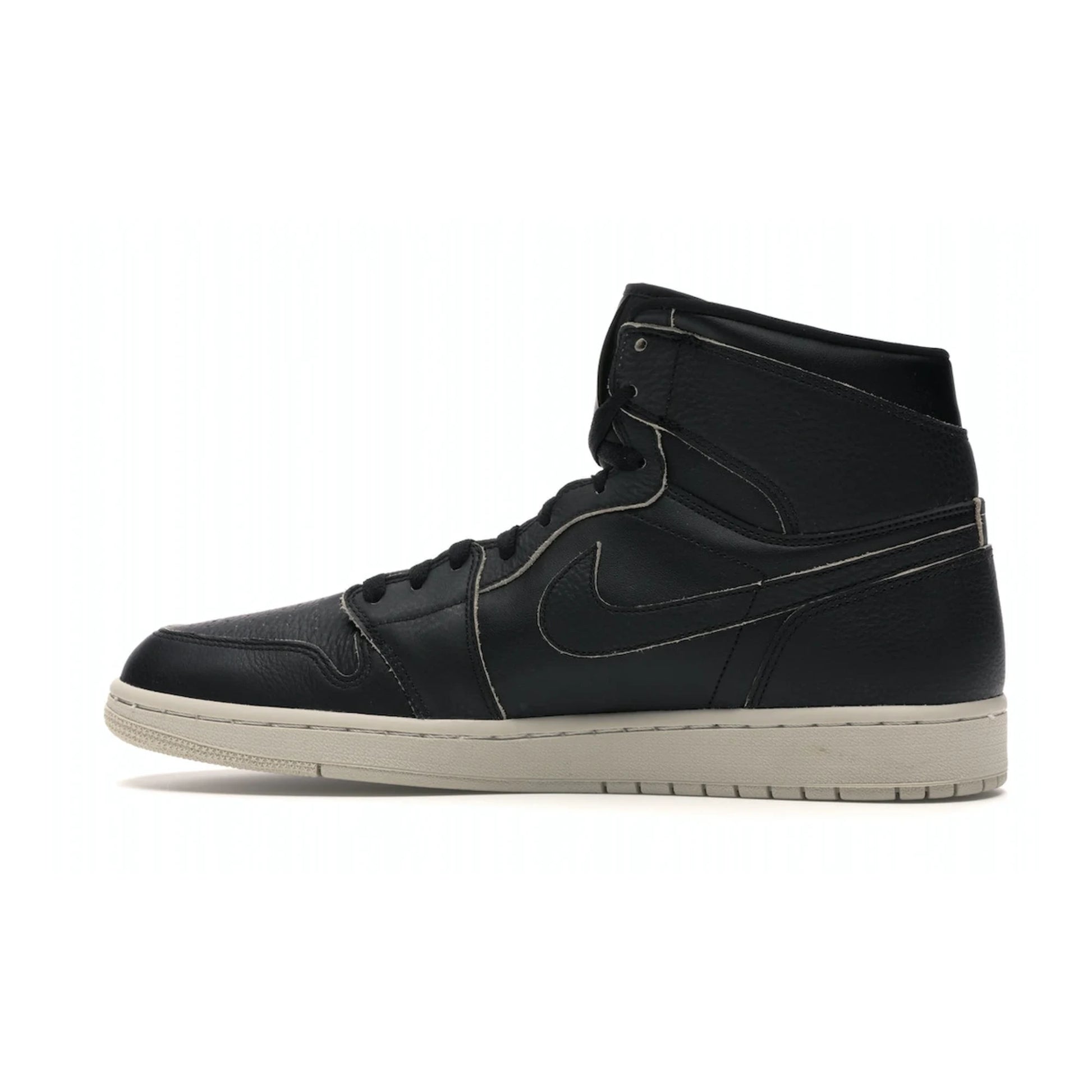 Jordan 1 Retro High Black Desert Sand