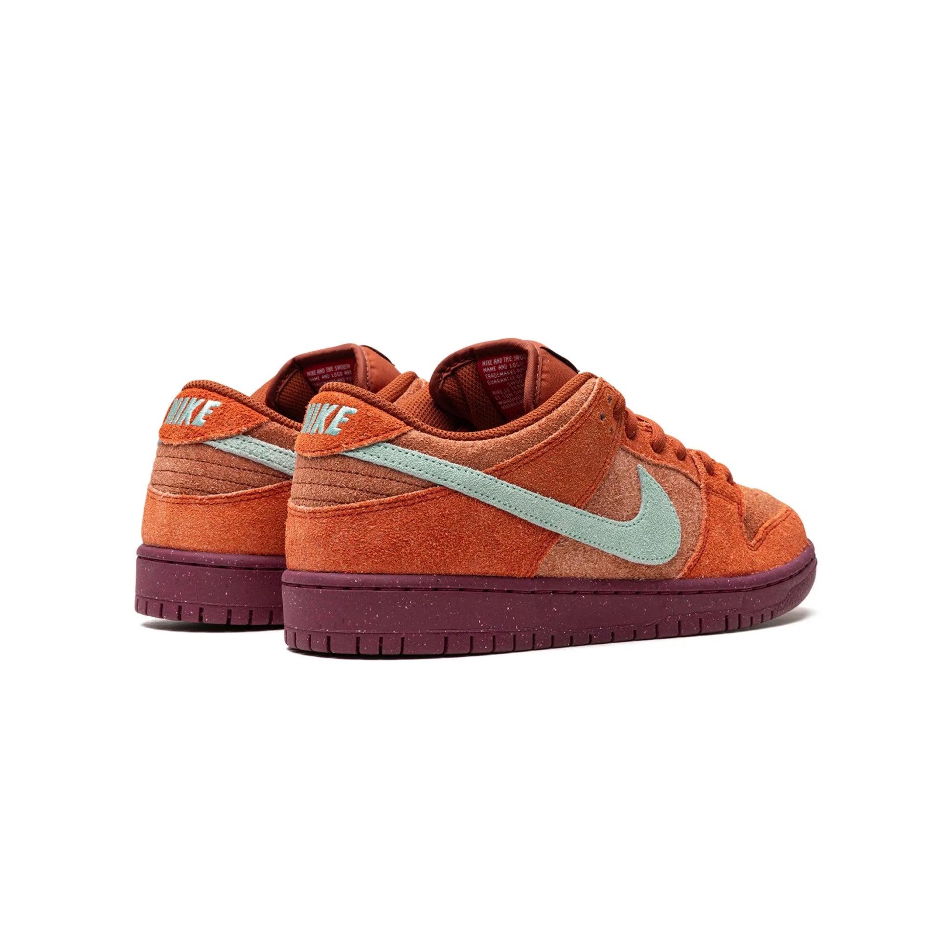 Nike SB Dunk Low Mystic Red Rosewood