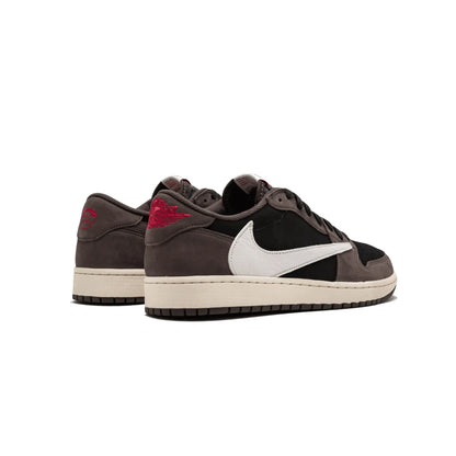 Jordan 1 Retro Low OG SP Travis Scott