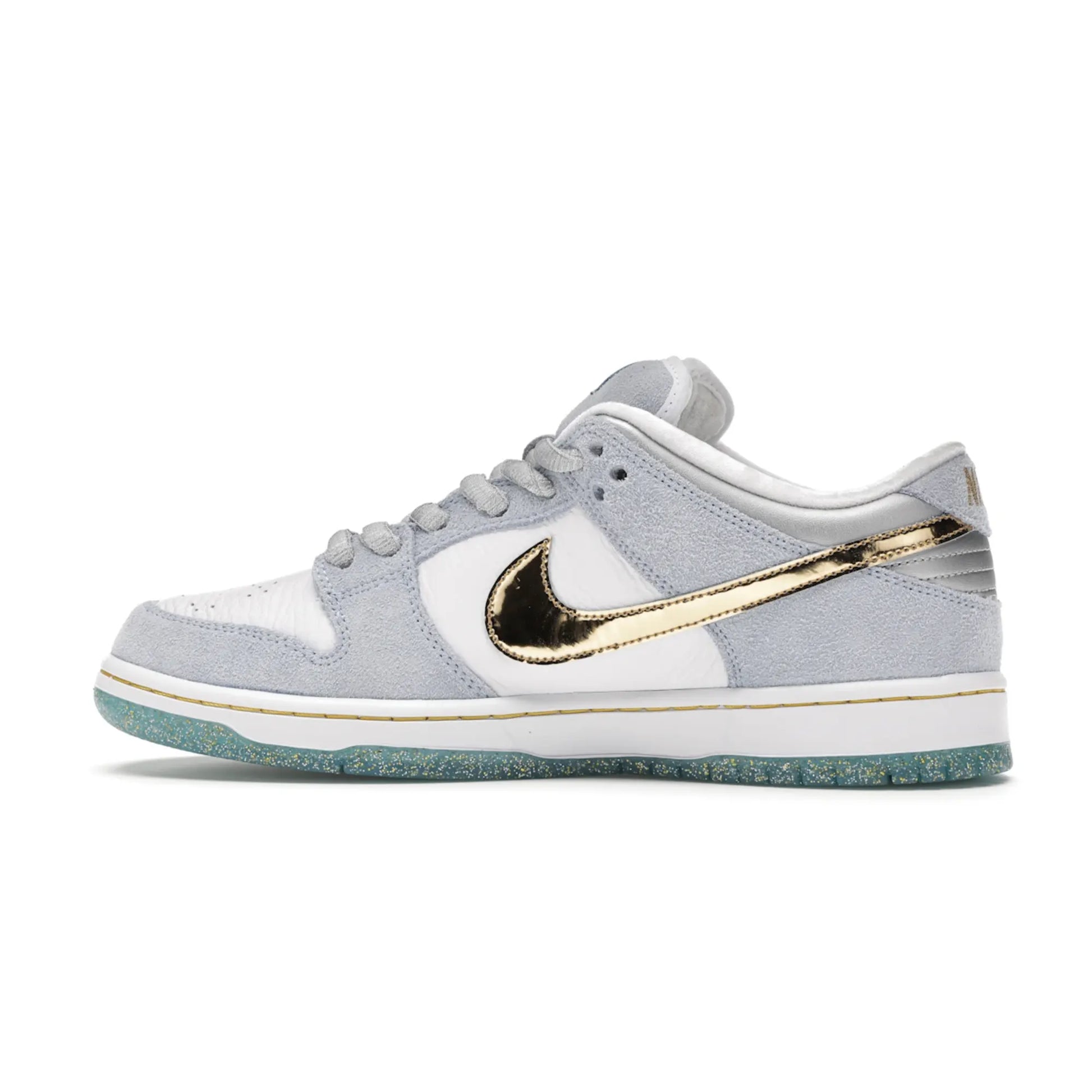 Nike SB Dunk Low Sean Cliver