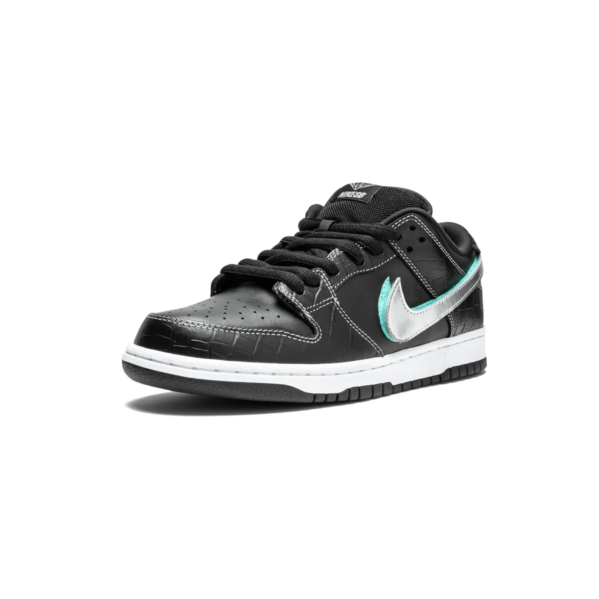 Nike SB Dunk Low Diamond Supply Co. Black Diamond