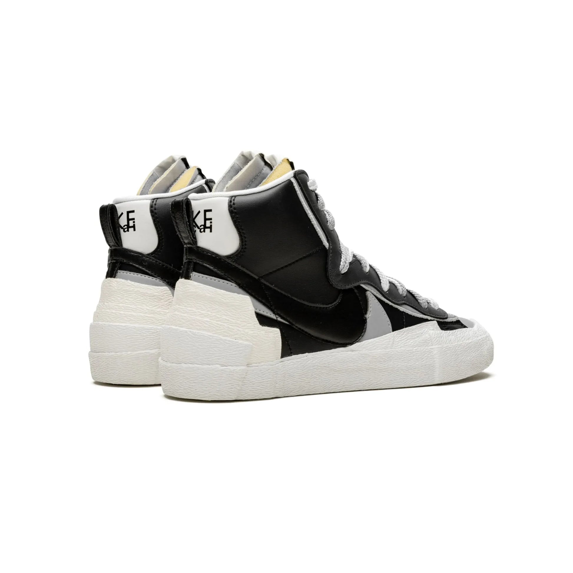 Nike Blazer Mid sacai Black Grey