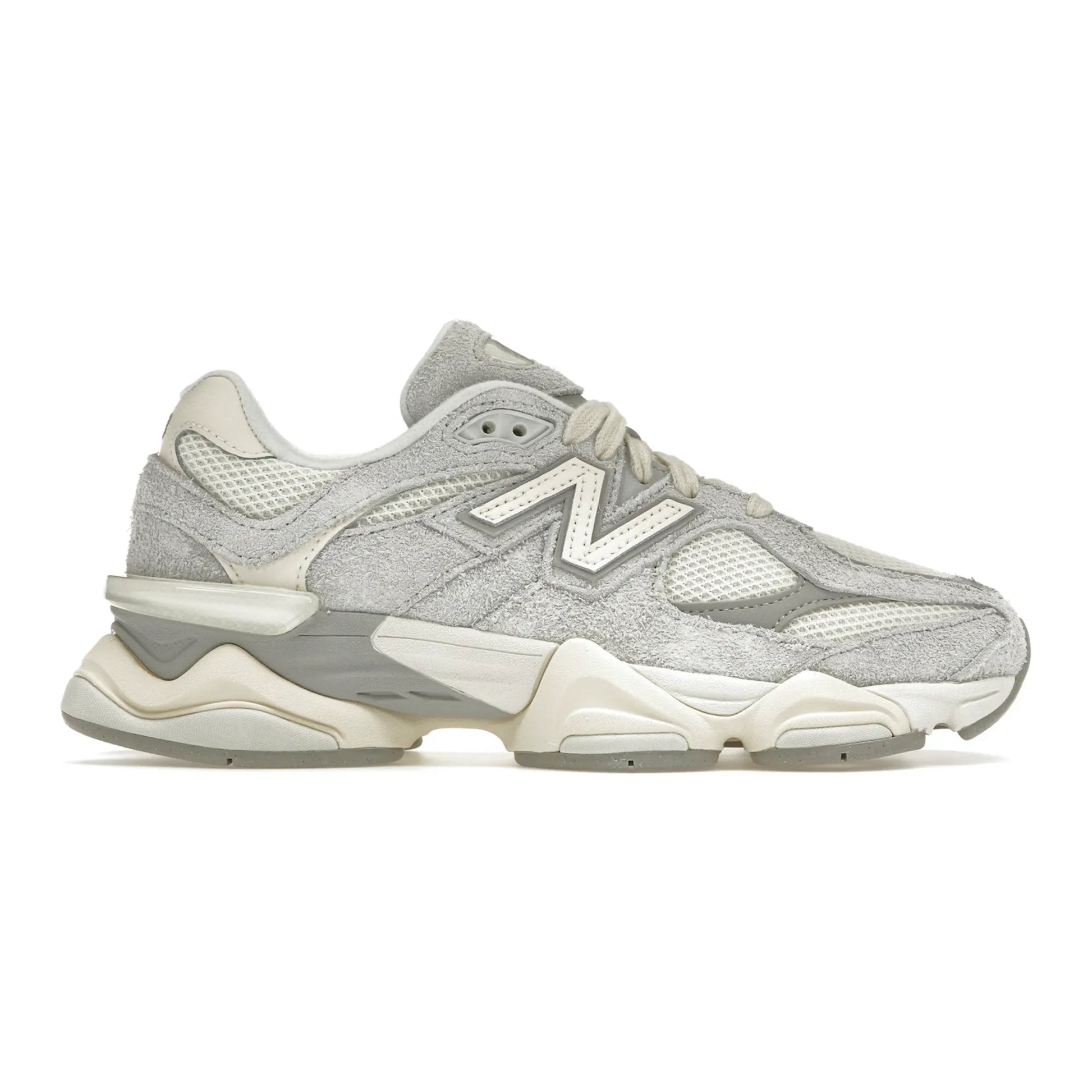 New Balance 9060 Quartz Grey