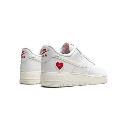 Nike Air Force 1 Low Valentine's Day (2021)