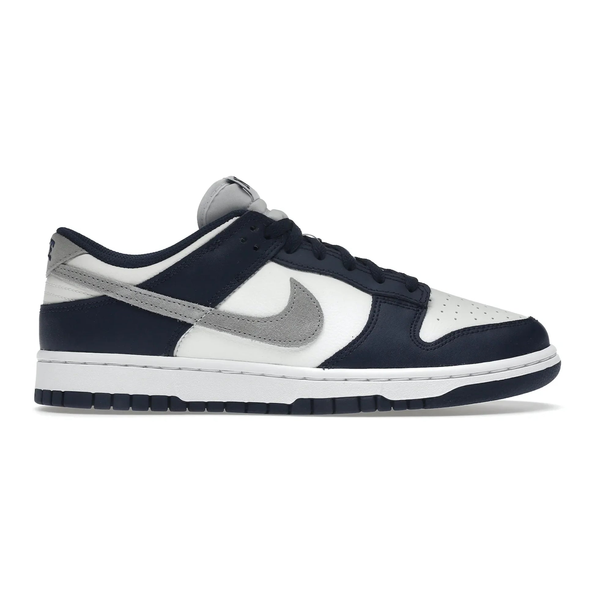 Nike Dunk Low Summit White Midnight Navy