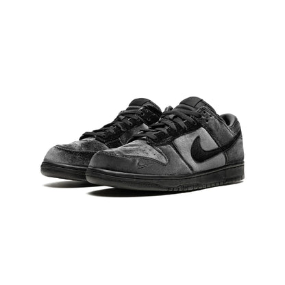 Nike Dunk Low Dover Street Market Triple Black Velvet