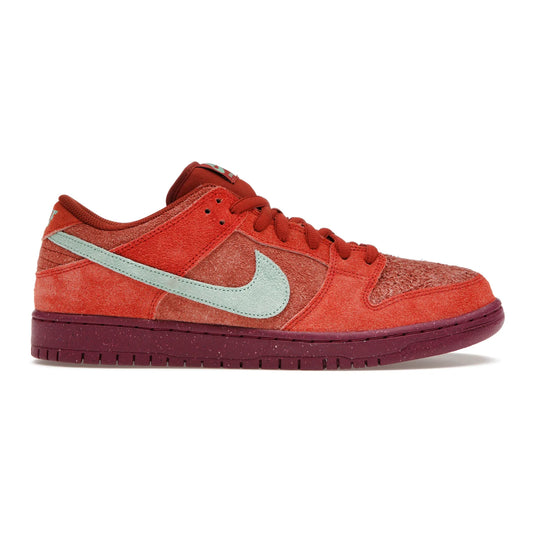 Nike SB Dunk Low Mystic Red Rosewood