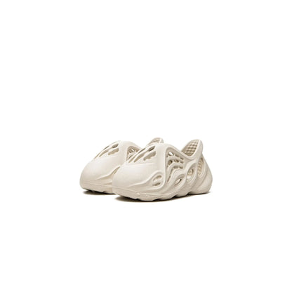 adidas Yeezy Foam RNR Sand (Infants)