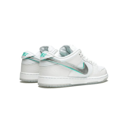 Nike SB Dunk Low Diamond Supply Co. White Diamond