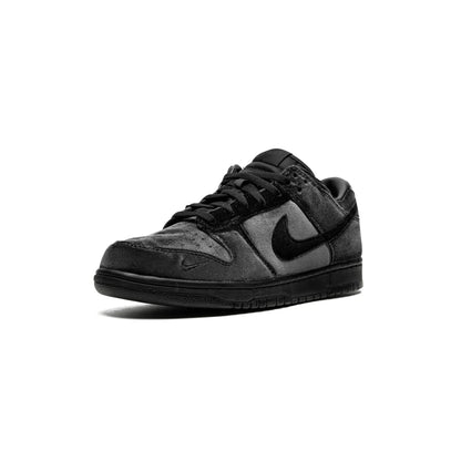 Nike Dunk Low Dover Street Market Triple Black Velvet