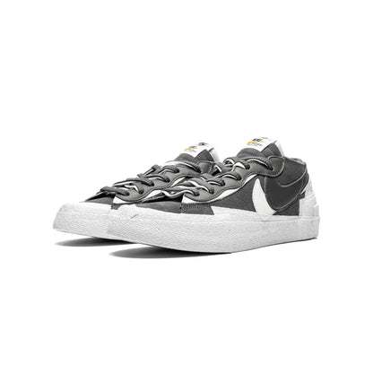 Nike Blazer Low sacai Iron Grey