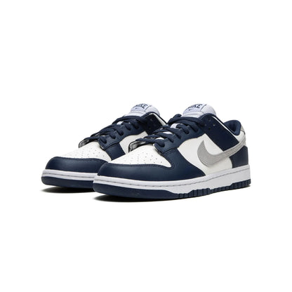 Nike Dunk Low Summit White Midnight Navy