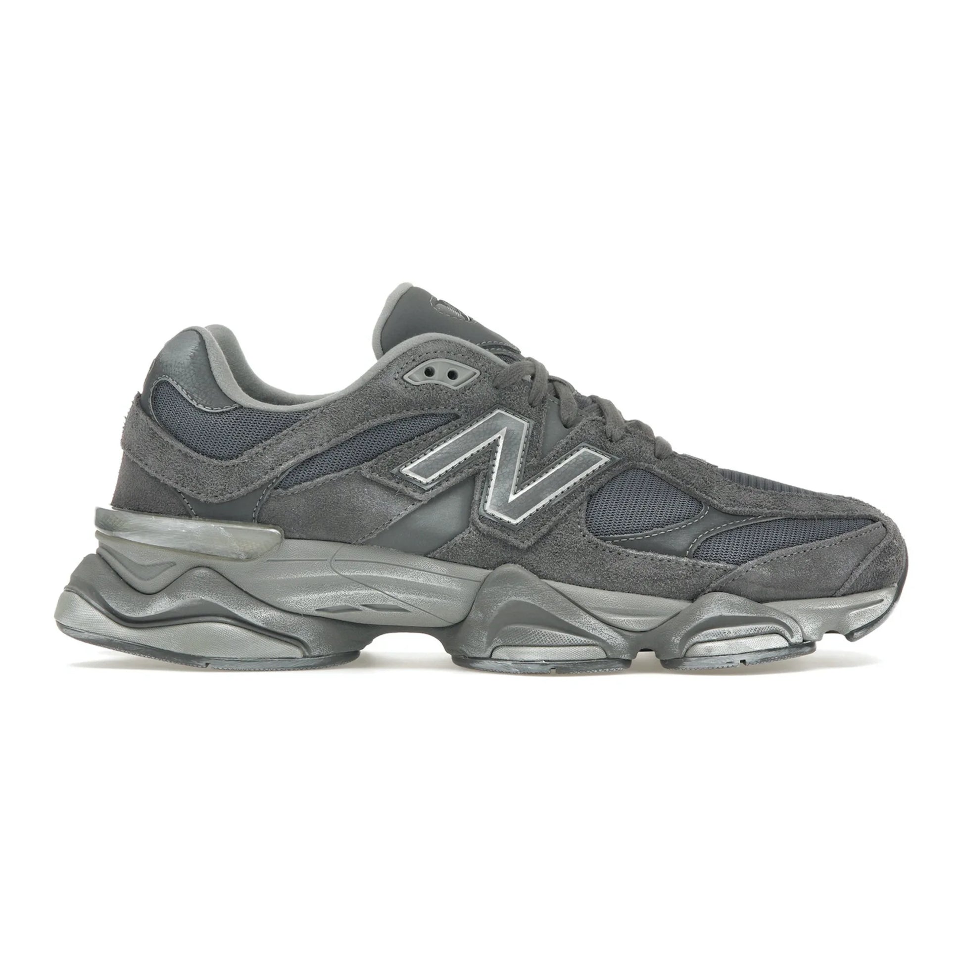 New Balance 9060 Magnet